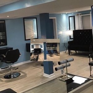 Meet your Posher, Renee